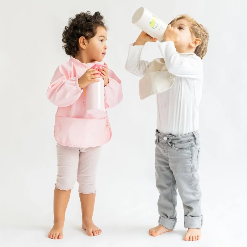 Saro Baby nepropustný bryndák s rukávkama Aloha
