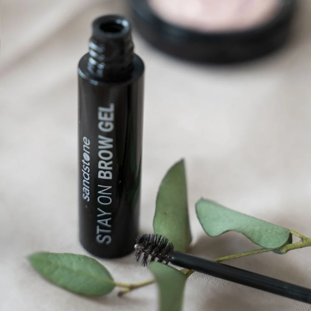 Sandstone Stay On Brow Gel Brunette gel na obočí 6 g