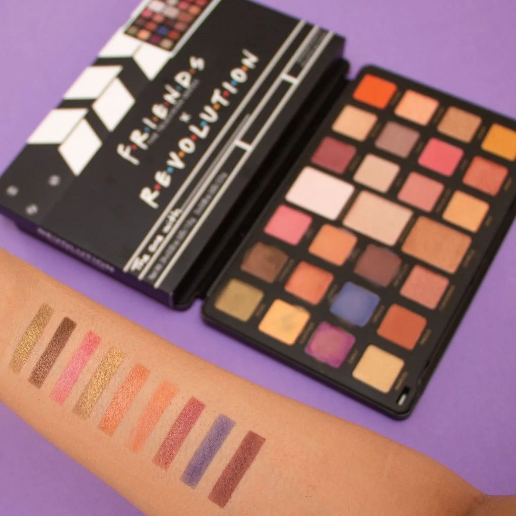 Makeup Revolution X Friends Limitless paletka očních stínů 30 g