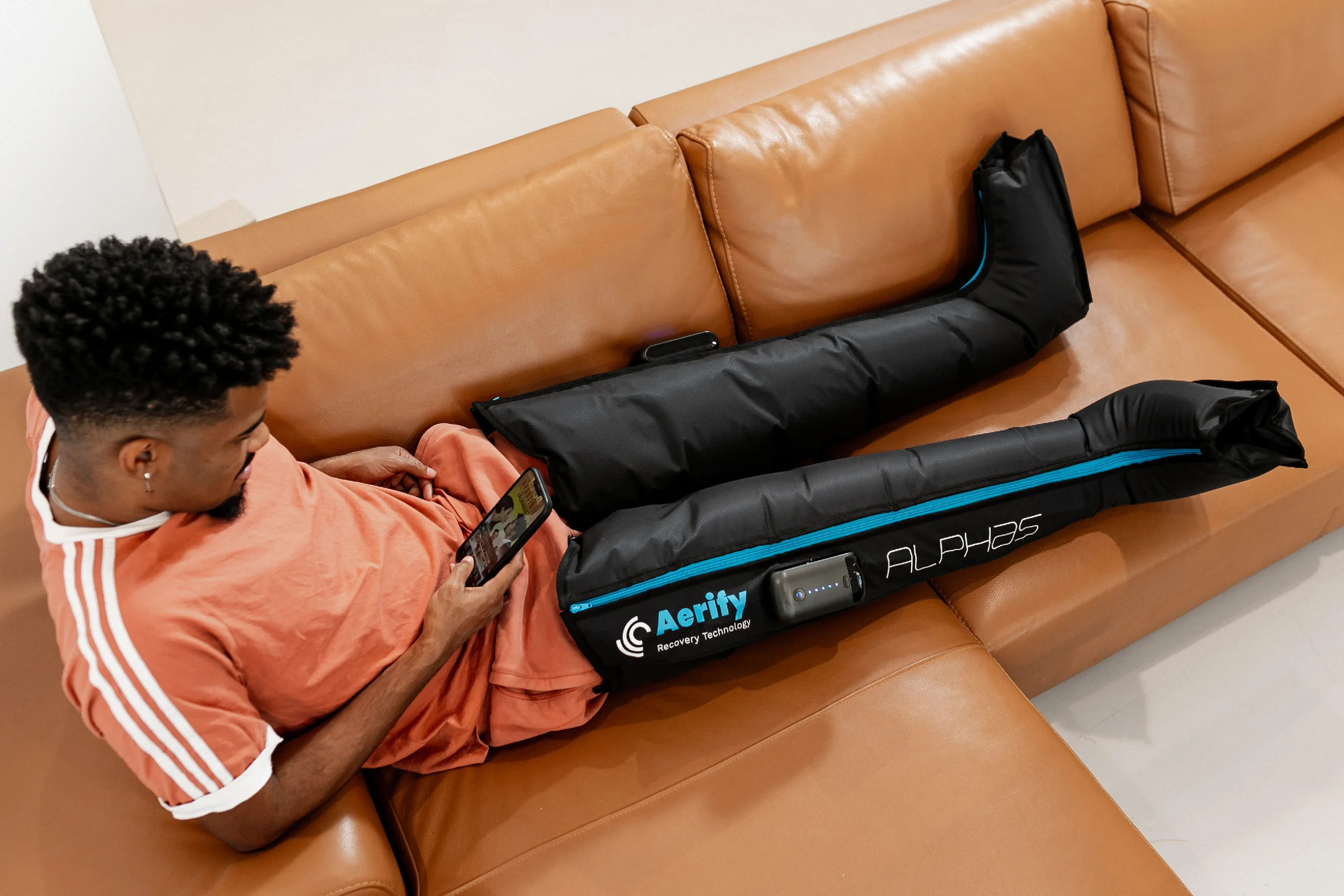 AERIFY ALPHAS Recovery system BOOTS, kompresní návleky na nohy Velikost: S/M 