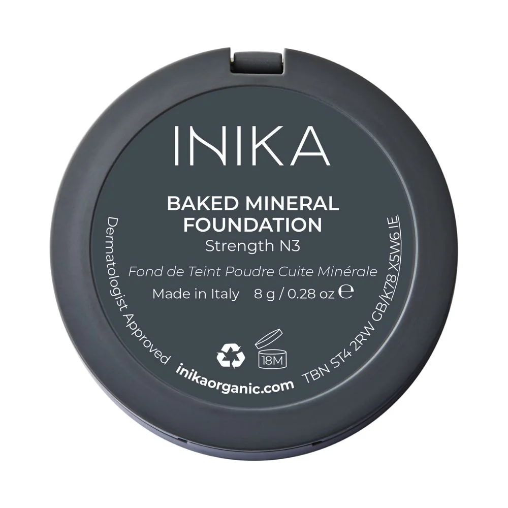 Inika Organic Přírodní zapečený minerální pudrový make-up Strength 8 g