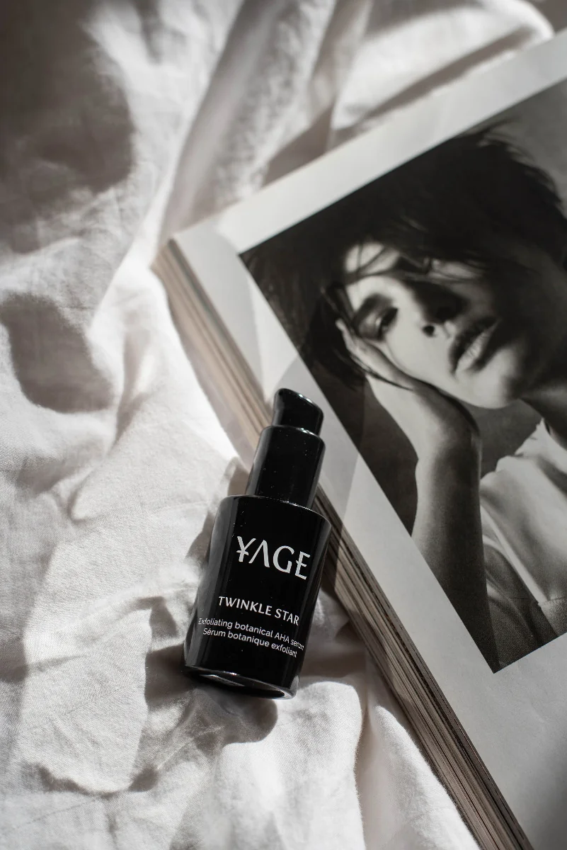 YAGE Twinkle Star noční exfoliační sérum s AHA kyselinami 30 ml