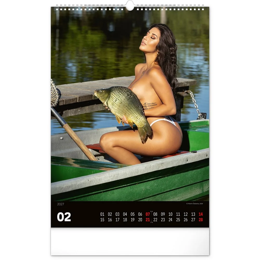 NOTIQUE Nástěnný kalendář Girls and Carps 2027 33 × 46 cm