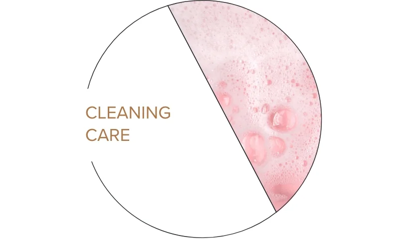 CLEANING CARE Micelární vody, které dokonale odstraní make-up a pleť šetrně vyčistí, zklidní, hydratují a regenerují.