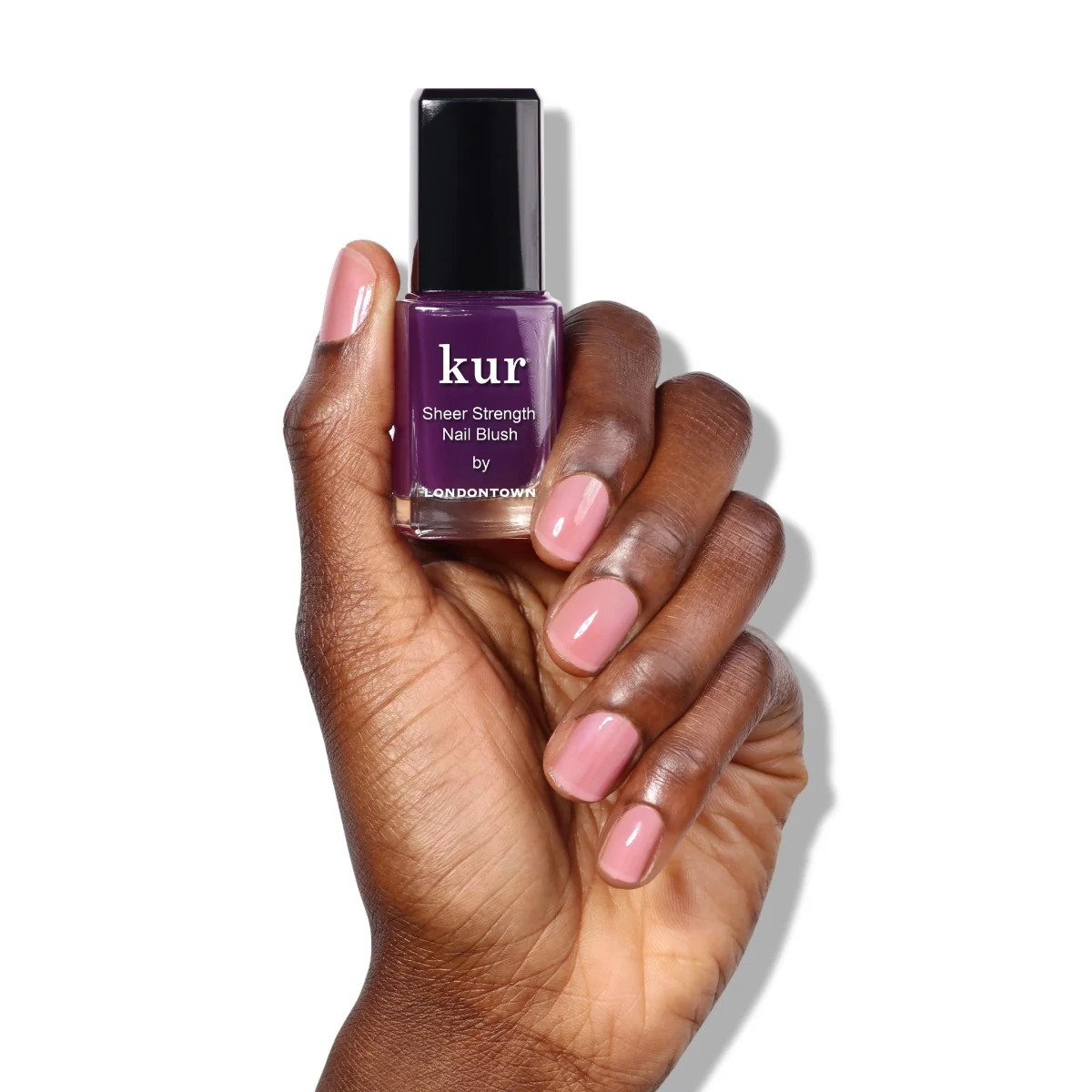 Londontown kur Sheer Strength Nail Blush Concord zpevňující lak na nehty 12 ml