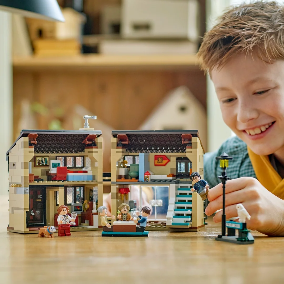 LEGO® Harry Potter™ 76451 Zobí ulice: Návštěva tety Marge