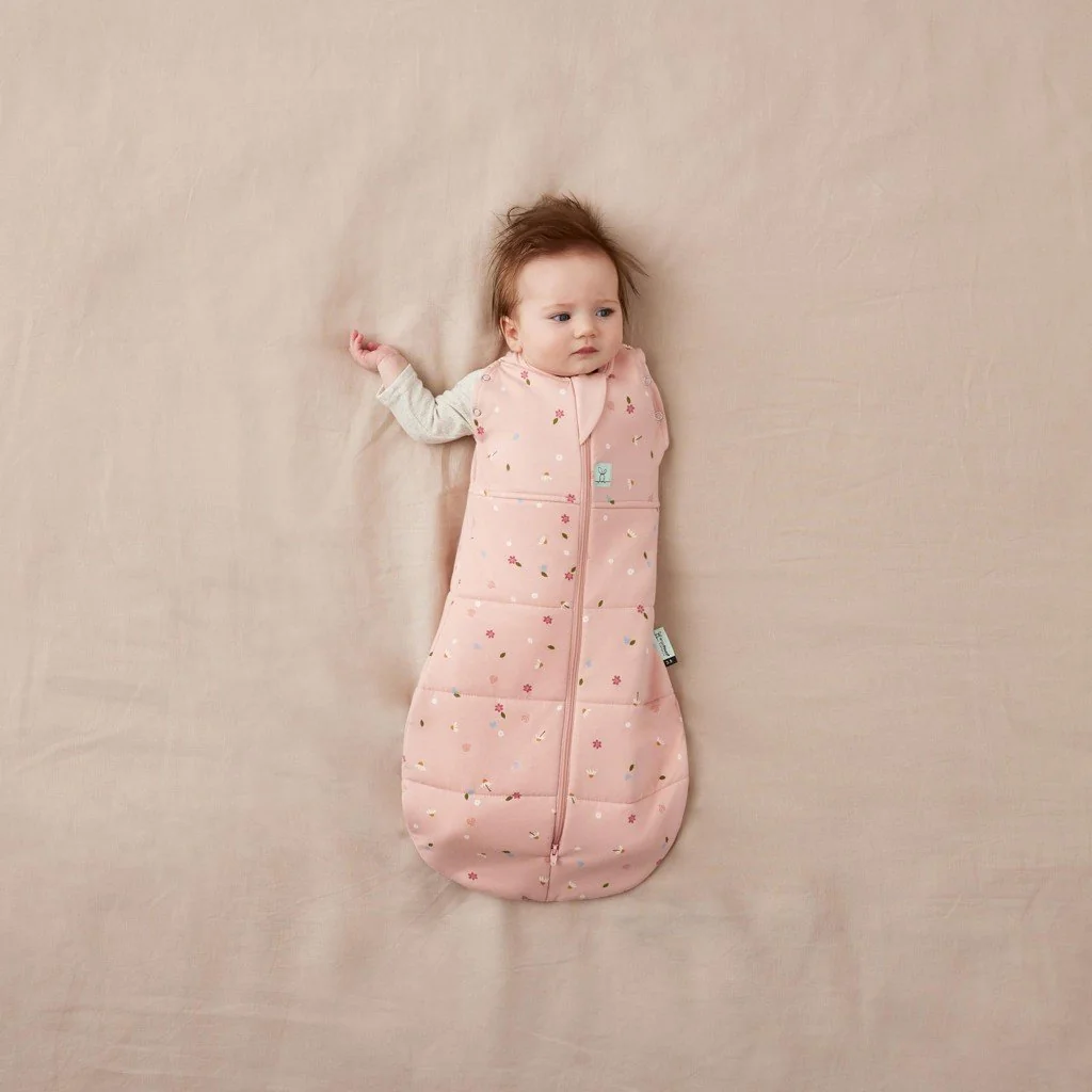 ergoPouch Zavinovačka a pytel na spaní 2v1 Cocoon Daisies 3-6 m, 6-8 kg, 2,5 tog