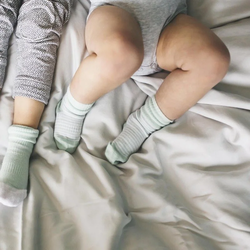 KipKep dětské ponožky Stay-on-Socks 6-12m 2páry Mint Stripes