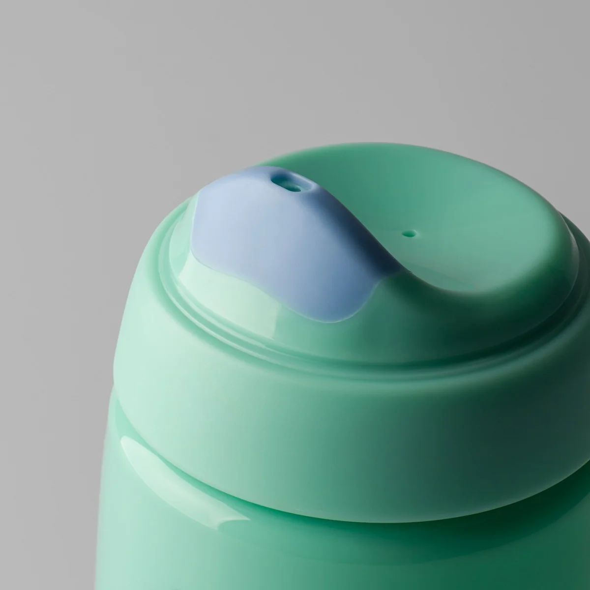 Tommee Tippee Superstar Sipper netekoucí hrnek 12m+ 390 ml zelený