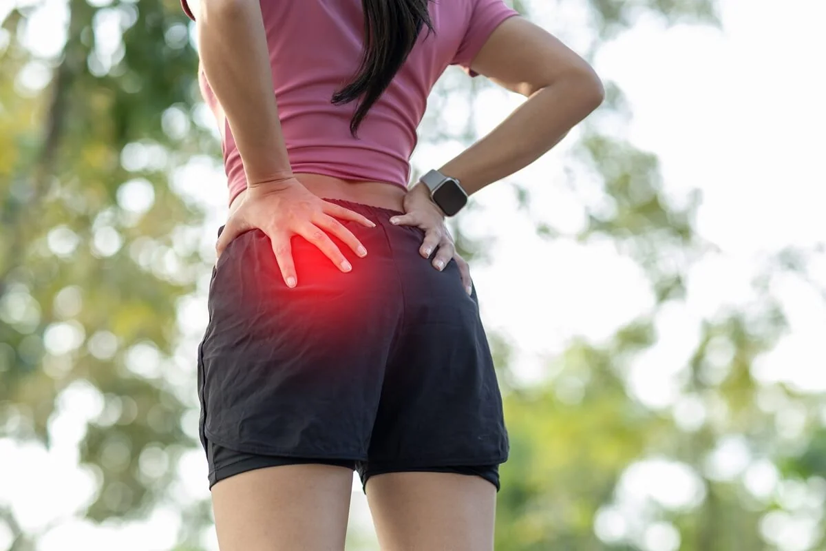 Bolest hýždí – příčiny, syndrom piriformis a jak si ulevit