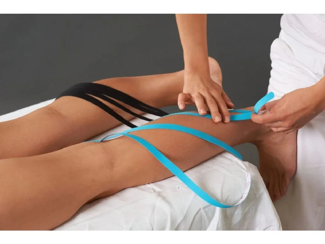 TEMTEX Kinesio tape Classic, modrá tejpovací páska 7,5cm x 5m