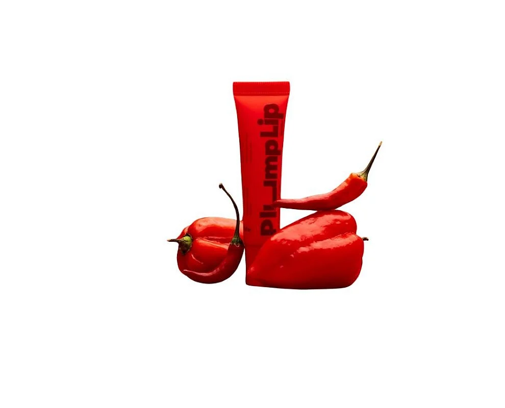Trew Vyplňující a vyživující balzám na rty PlumpLip 15 ml