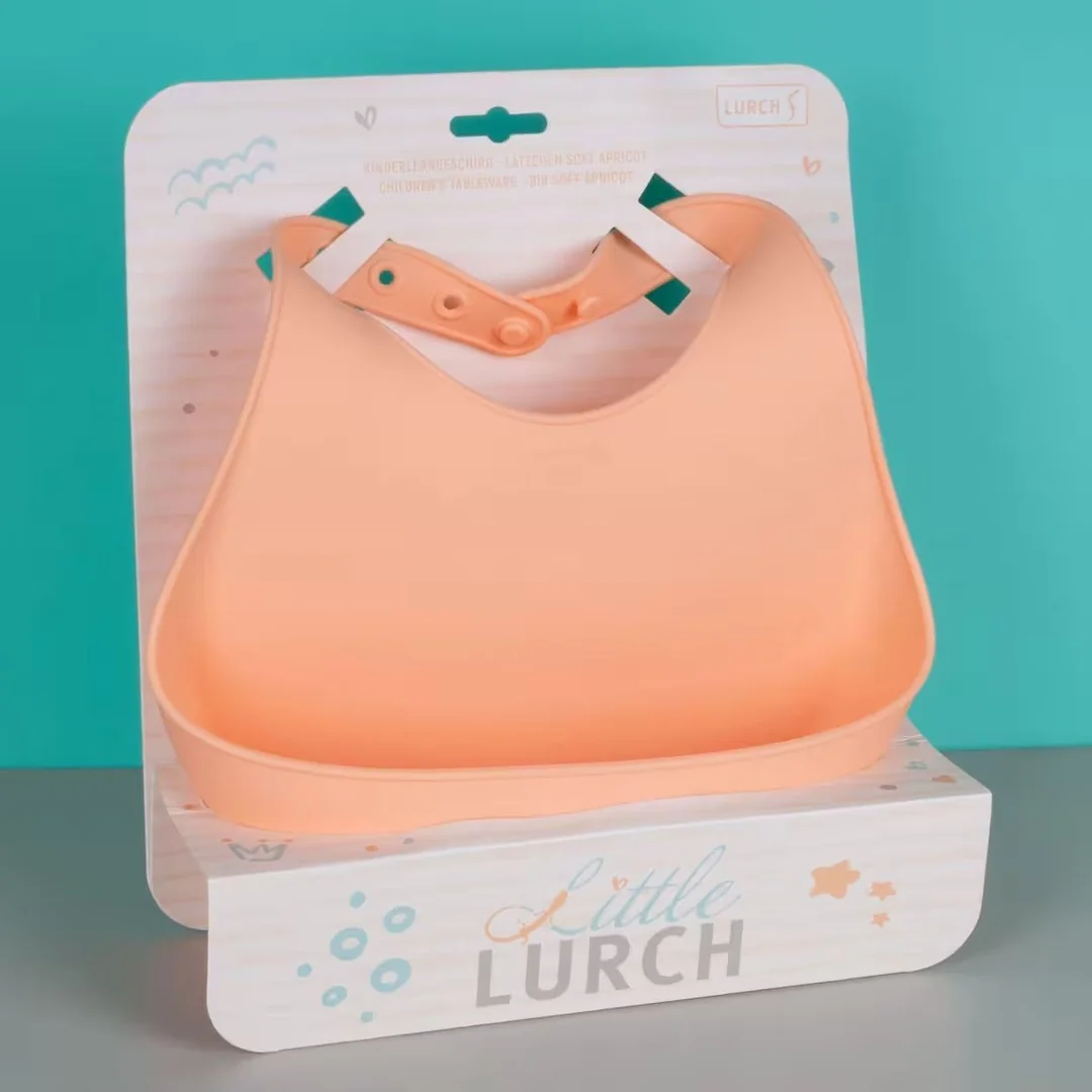 Lurch dětský silikonový bryndák apricot (00280011)