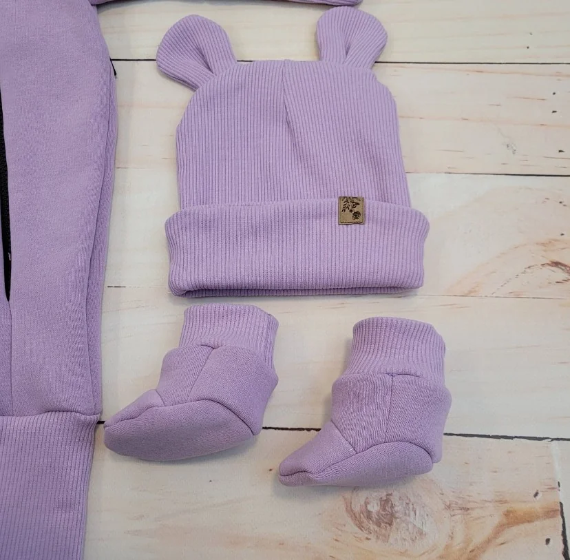 Kazum Oteplený dětský overal bez šlapek s kapucí, čepička + botičky, 3D,, lila vel.  68