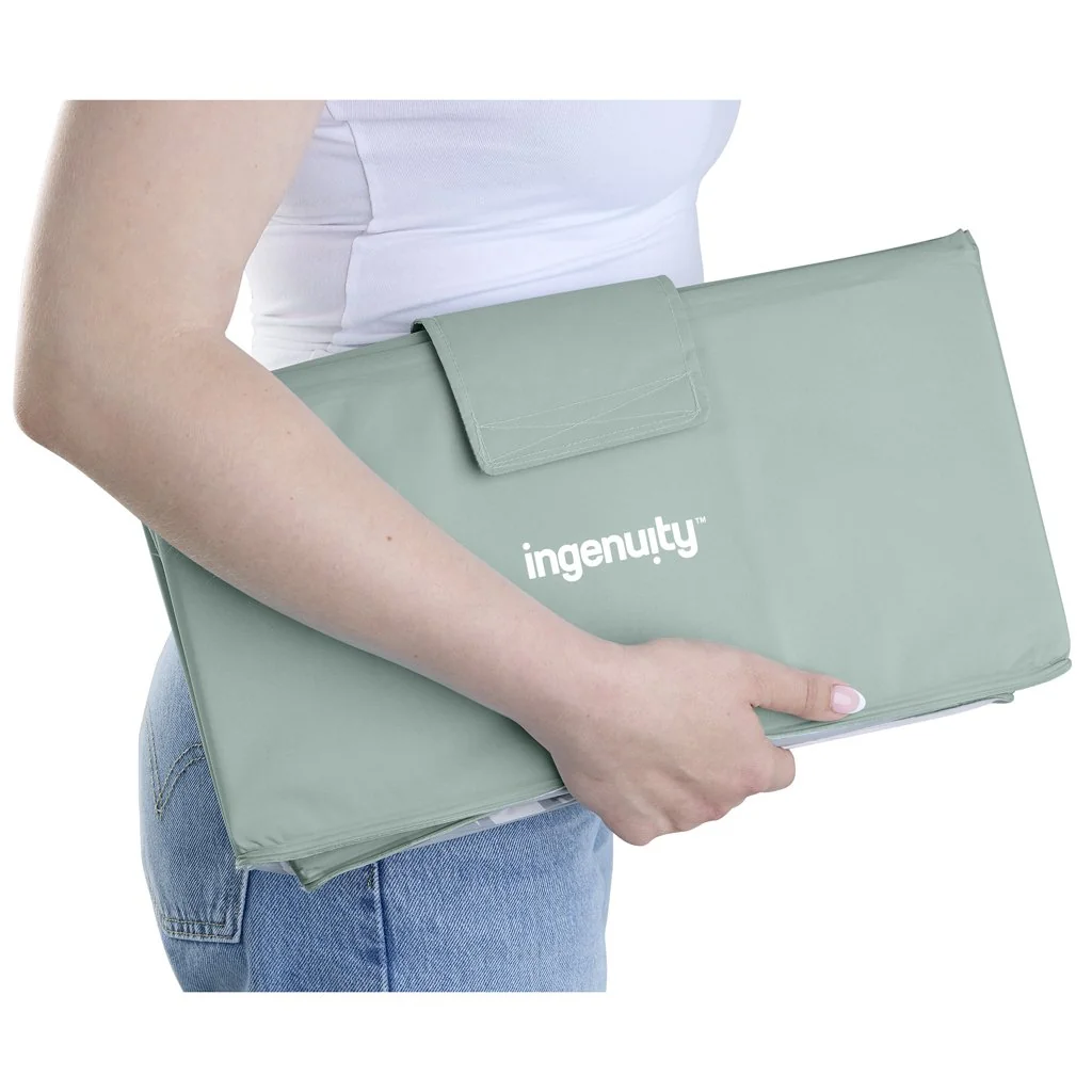 Ingenuity Vanička skládací TuckAway™ 12m+