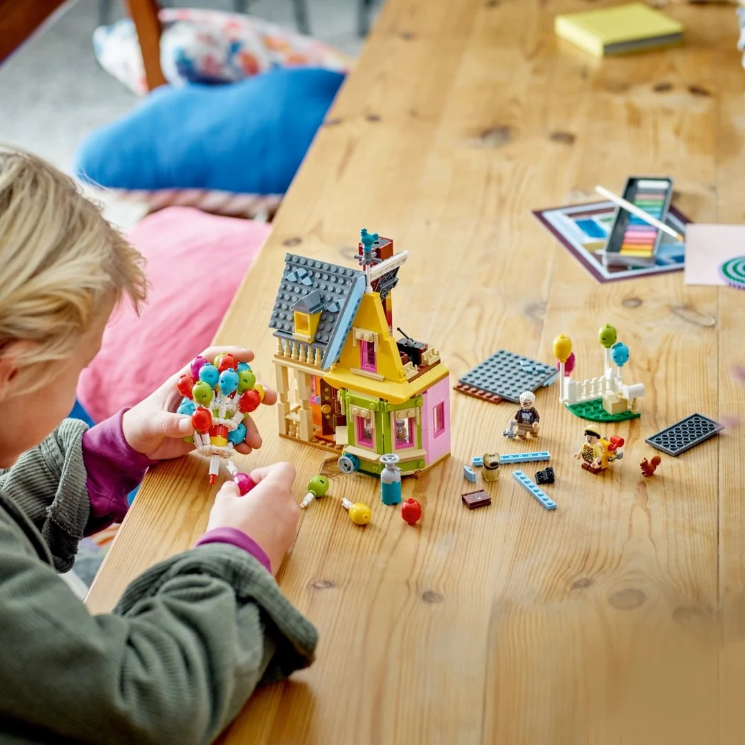 LEGO® Disney™ 43217 Dům z filmu Vzhůru do oblak