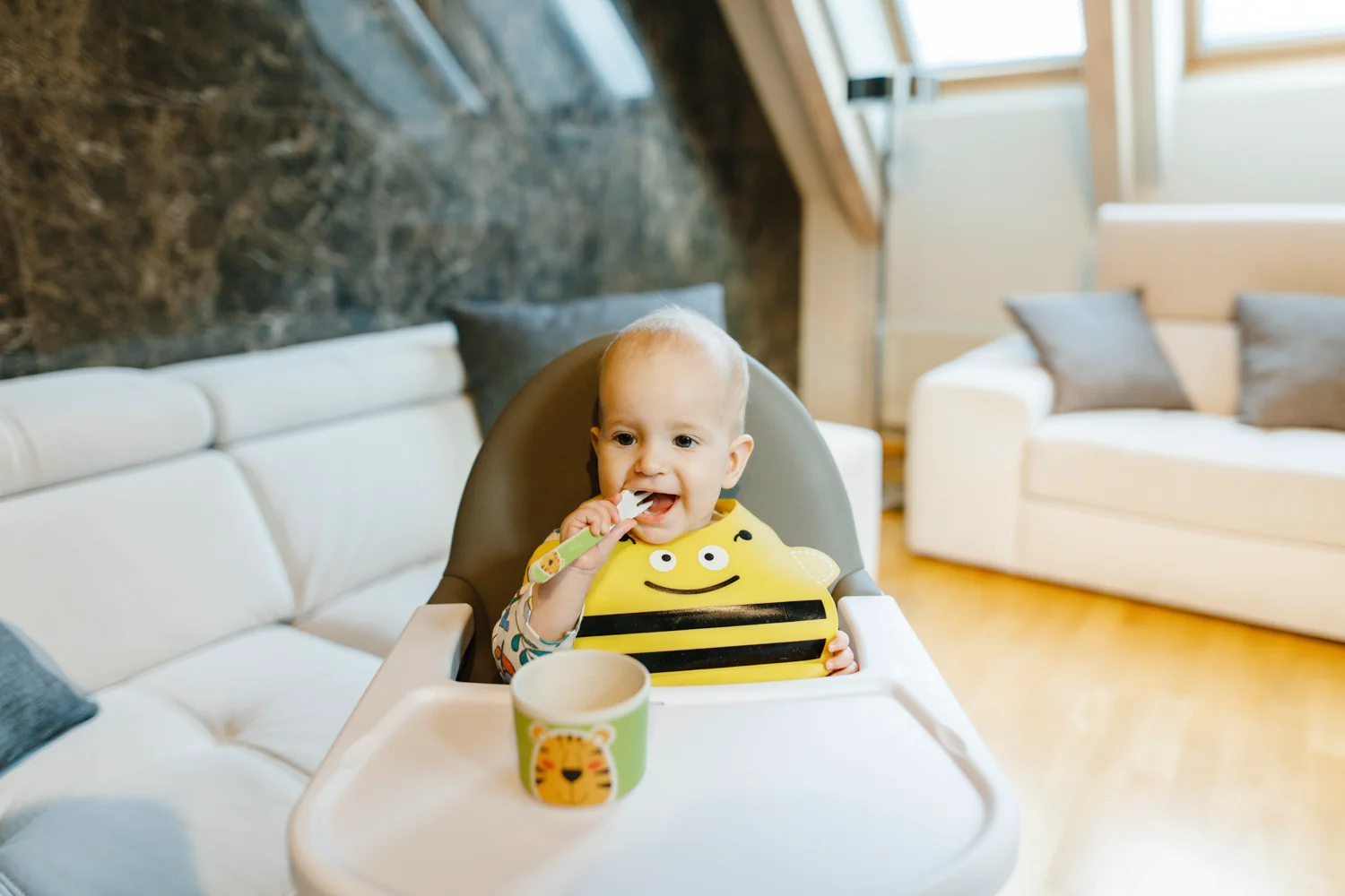 Zopa Silikonový bryndák, Bee 3