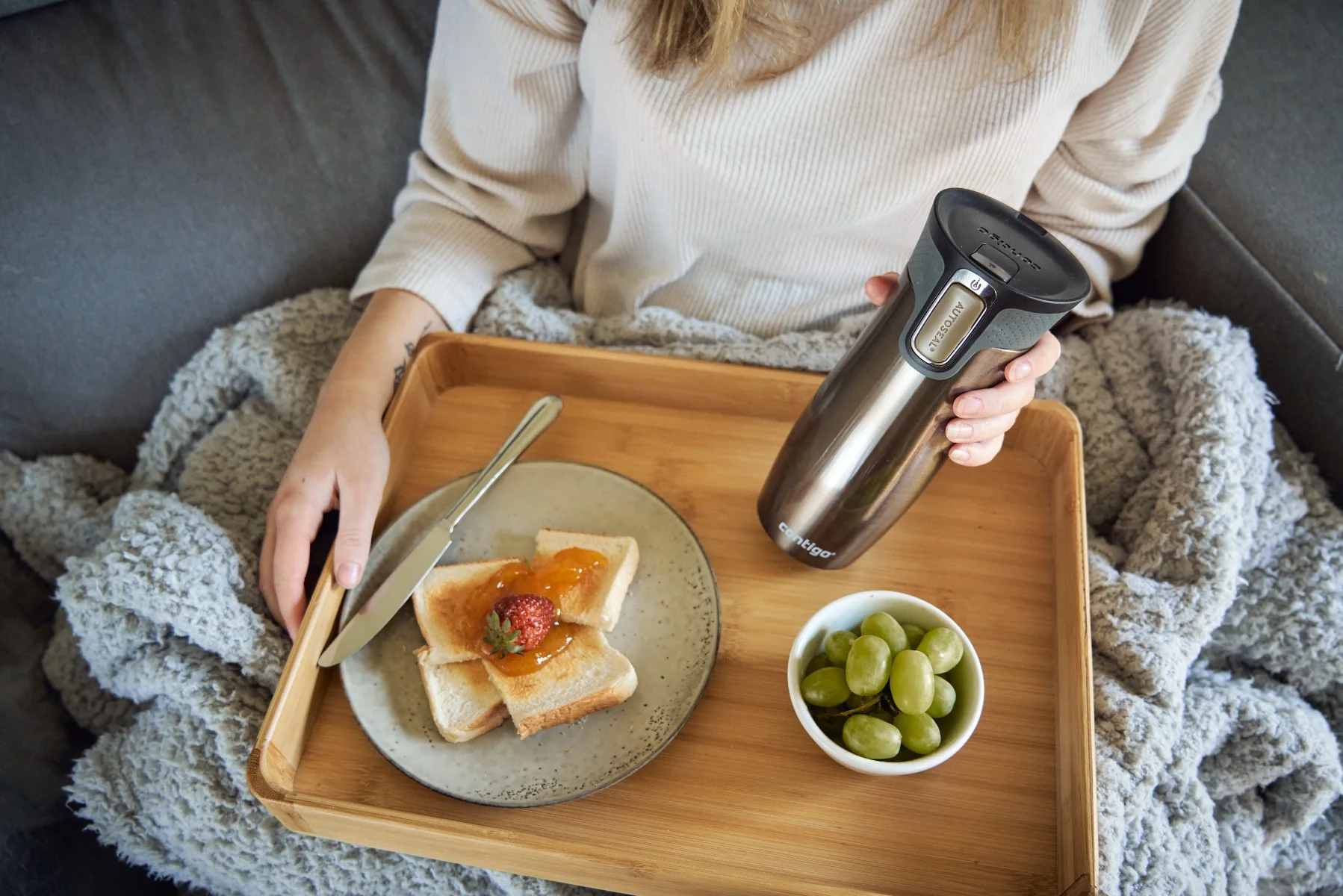Contigo Termoláhev West Loop Latte bronzová 470 ml