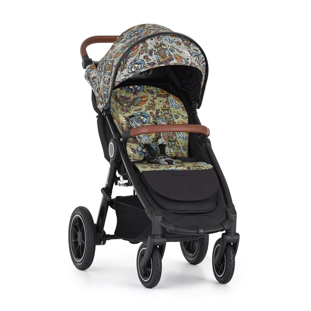 Petite&Mars Kočárek sportovní Street2 Air Oak Limited 100 Wonderland