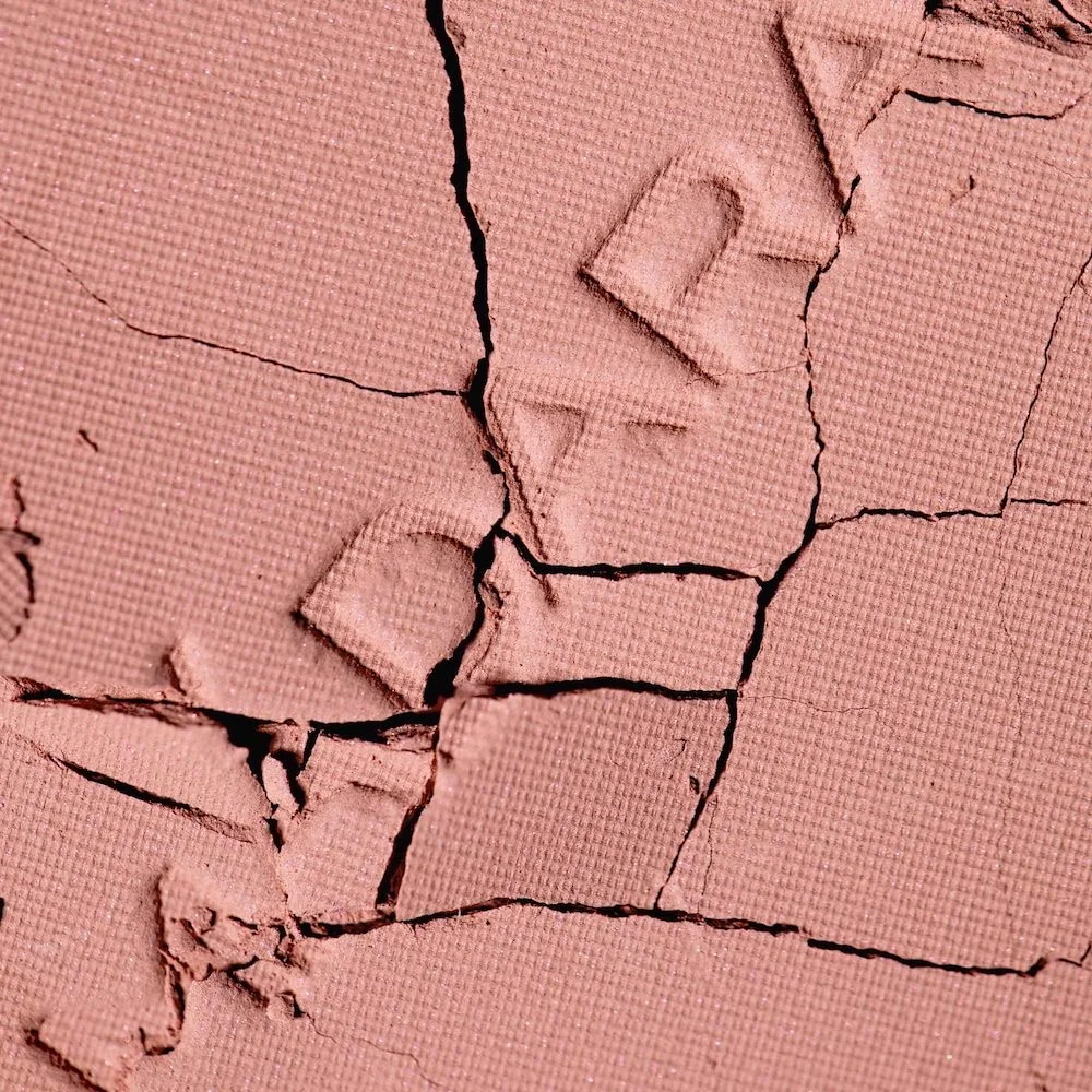 MÁDARA Magnetic Blush 2 Bare Blossom minerální tvářenka 6 g