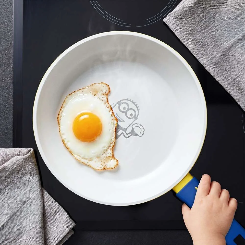 Berlingerhaus Sada pánví s titanovým povrchem 2 ks 18 a 20 cm kolekce MIMONI
