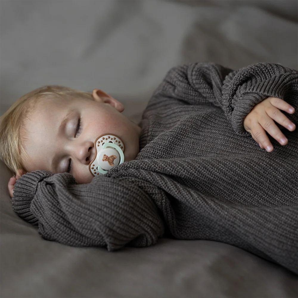 LOVI Teddy Love Dudlík svítící silikonový dynamický 6–⁠⁠⁠⁠⁠⁠18m 2 ks