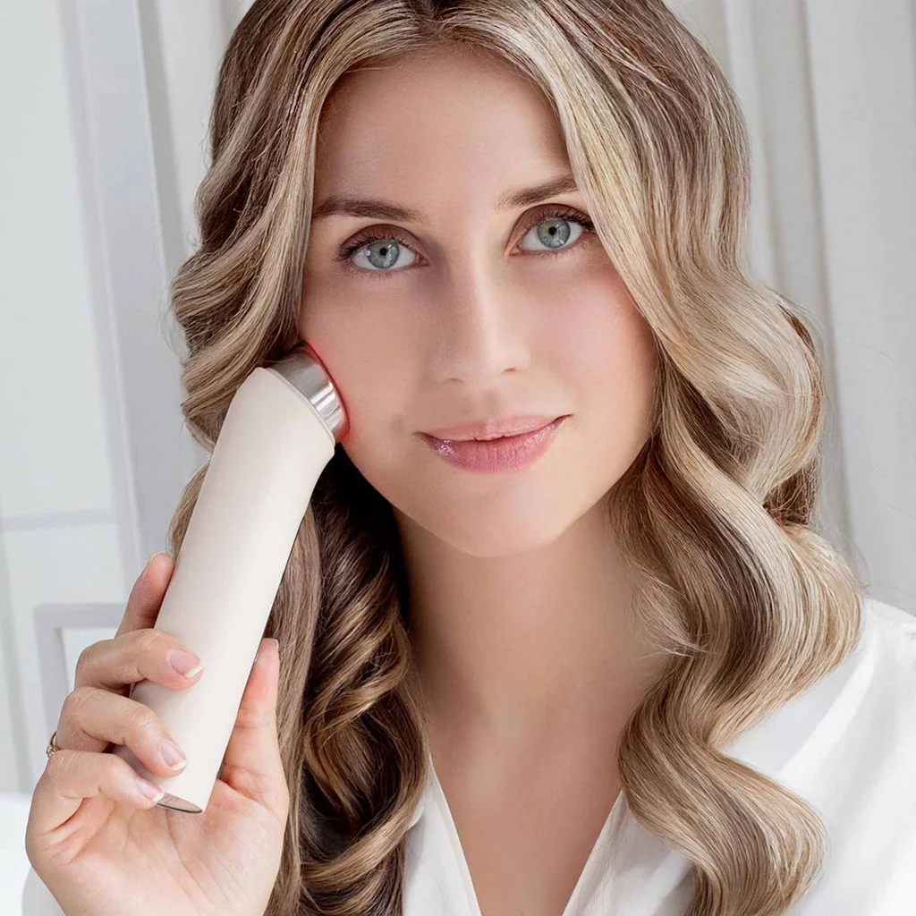 NENO Beauty Multifunkční Přístroj s mikroproudy na omlazení pleti Luve