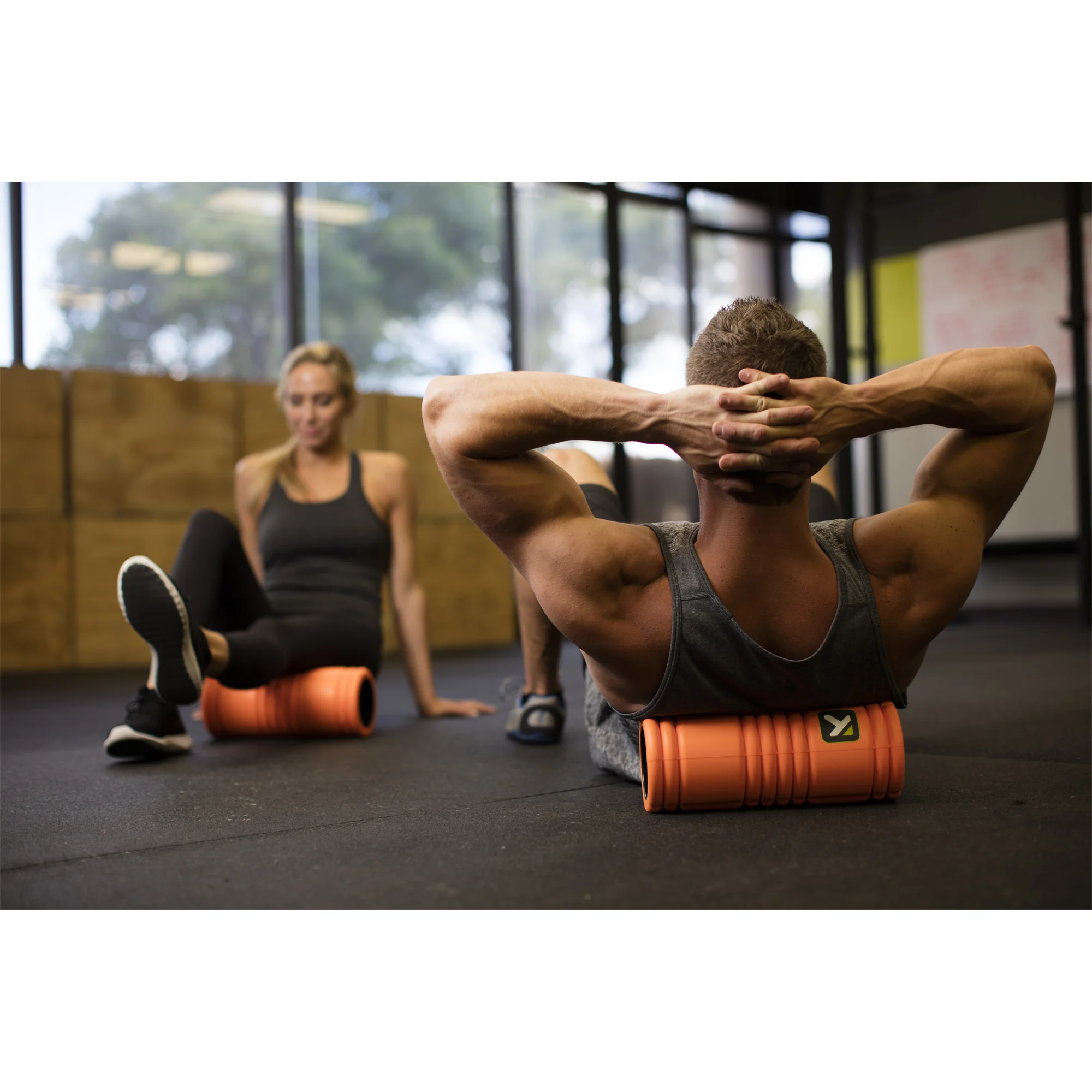TriggerPoint GRID 1.0 Foam Roller, masážní válec, 33 cm, oranžový