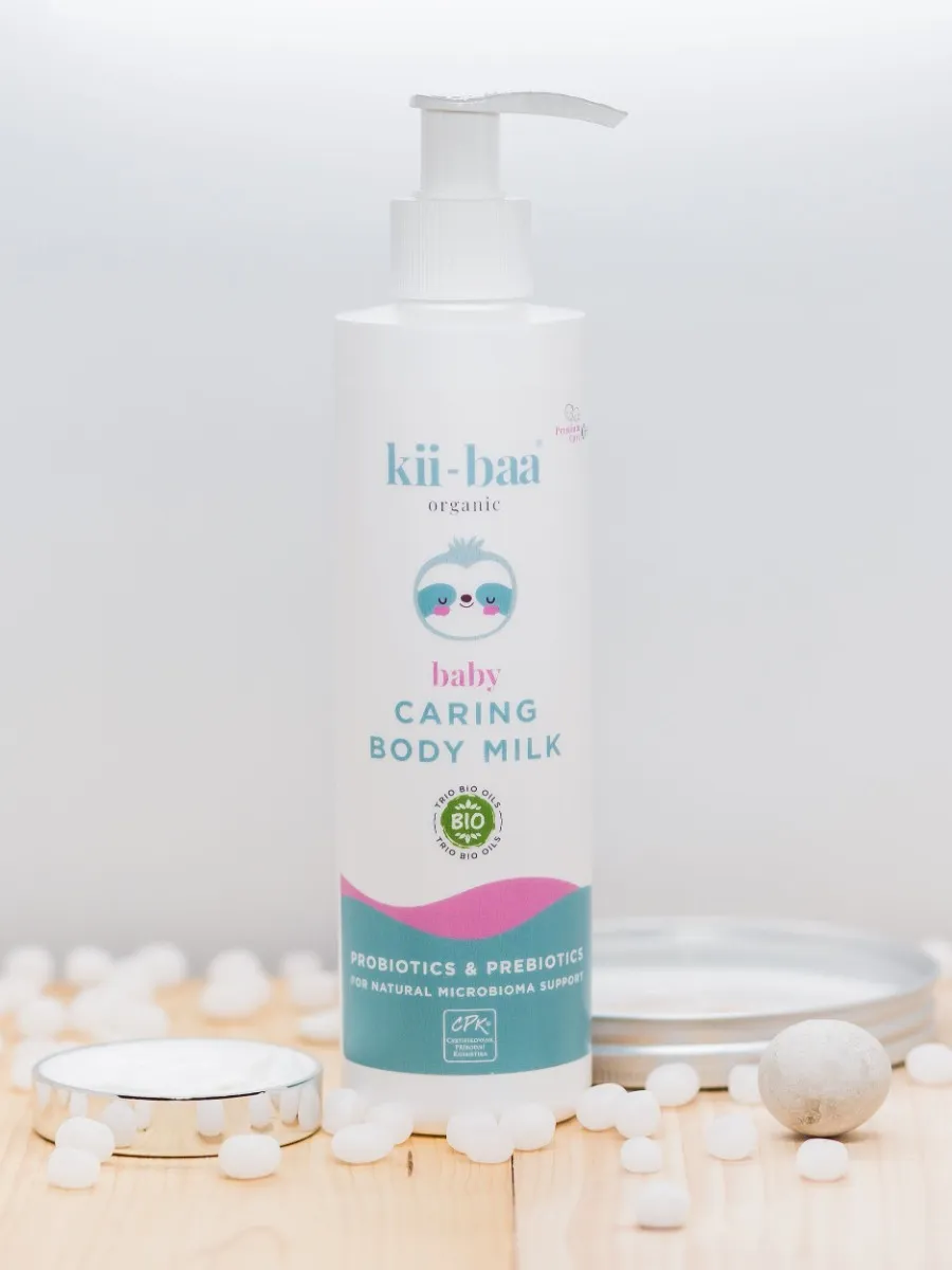 kii-baa organic Baby Pečující tělové mléko s pro/prebiotiky 250 ml