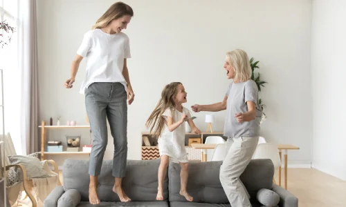 Menopauza je období, které znamená konec menstruačních cyklů. Menopauza je období, které znamená konec menstruačních cyklů.