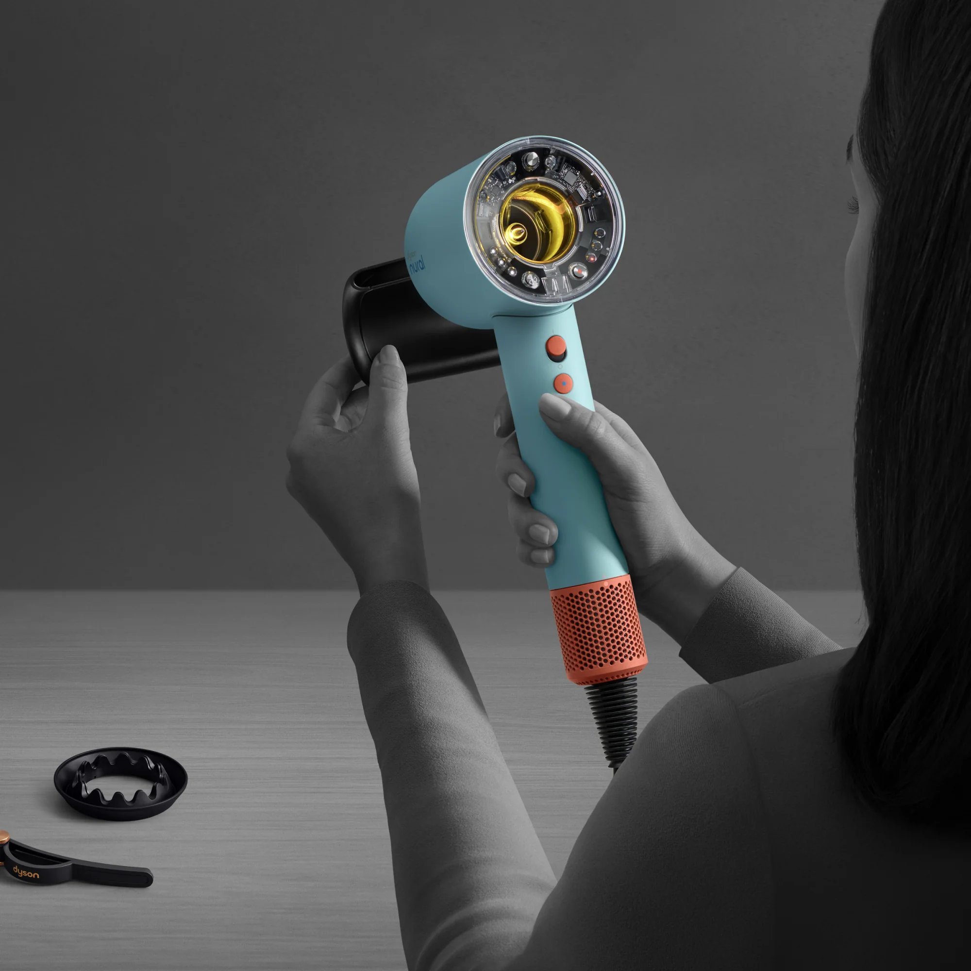 Dyson Supersonic Nural HD16 vysoušeč vlasů strawberry/blush s boxem