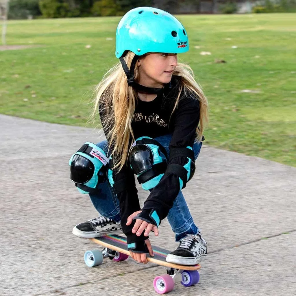 Wipeout Dětská helma zelená Velikost: 49-52cm