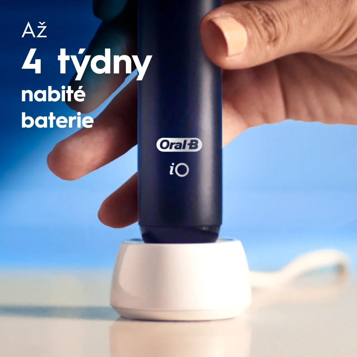 Oral-B iO 2 elektrický zubní kartáček černý