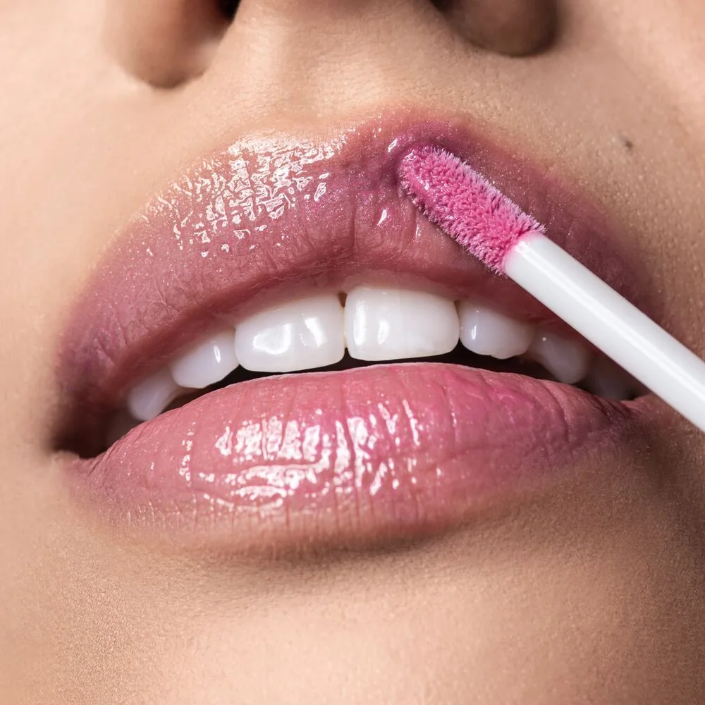 ARTDECO Hydra Lip Booster odstín 41 translucent syringa hydratační lesk na rty 6 ml