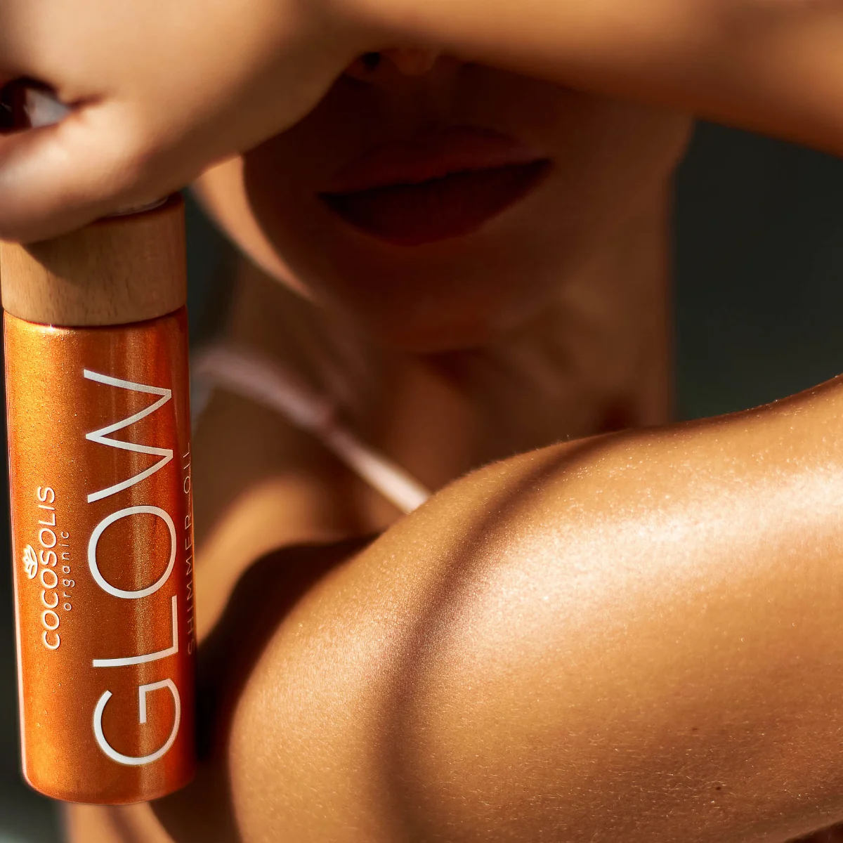 COCOSOLIS Shimmer Glow tělový olej se třpytkami 110 ml