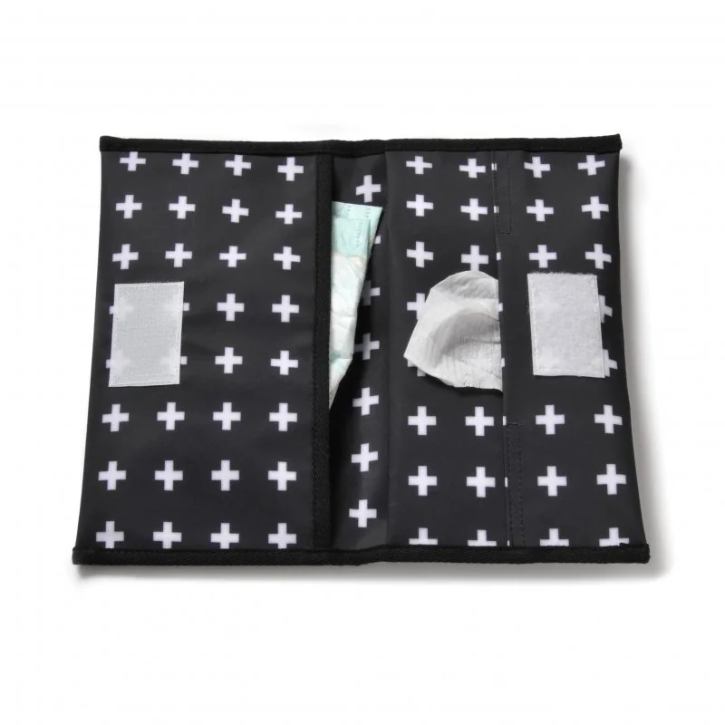KipKep pouzdro na plenky DIAPER WALLET Crossy Black