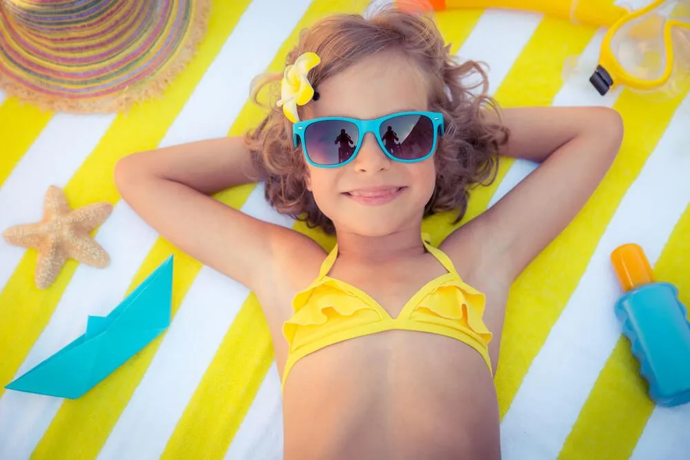 14 tipů jak ochránit dětskou pokožku před sluncem