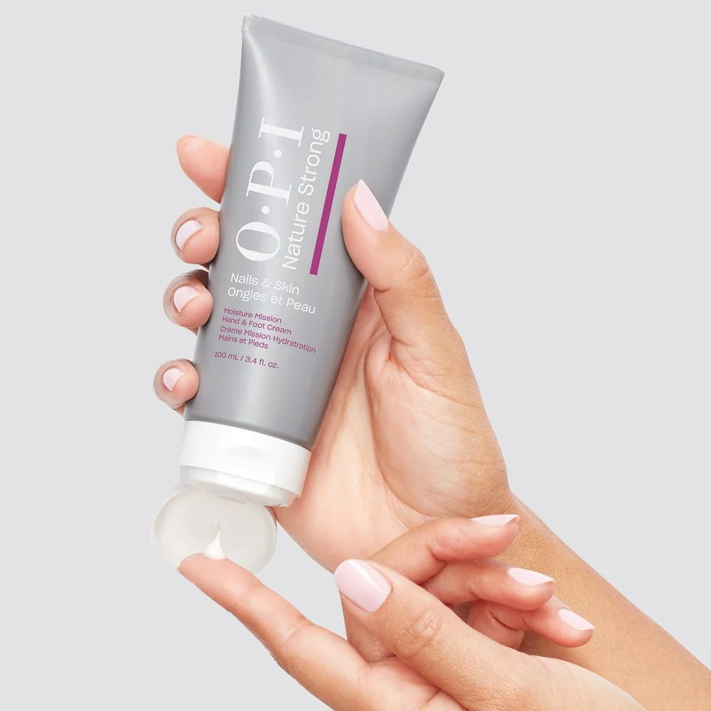 OPI Nature Strong Moisture Misson Hand & Foot krém na ruce a nohy 100 ml