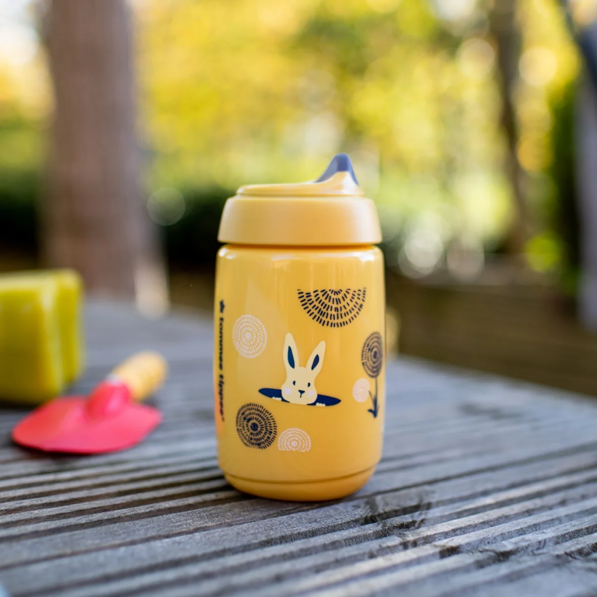 Tommee Tippee Superstar Sipper Netekoucí hrnek, Žlutý 12m+ 390 ml 1 ks
