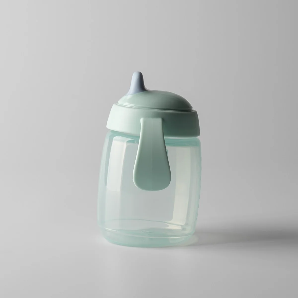 Tommee Tippee Tréninkový hrneček se savičkou 6m+ 240 ml zelený