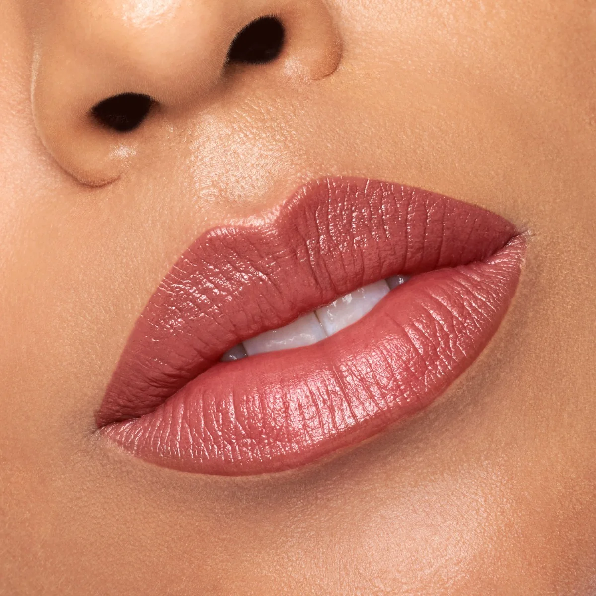 Loréal Paris Color Riche 635 Worth It Medium rtěnka 4,5 g