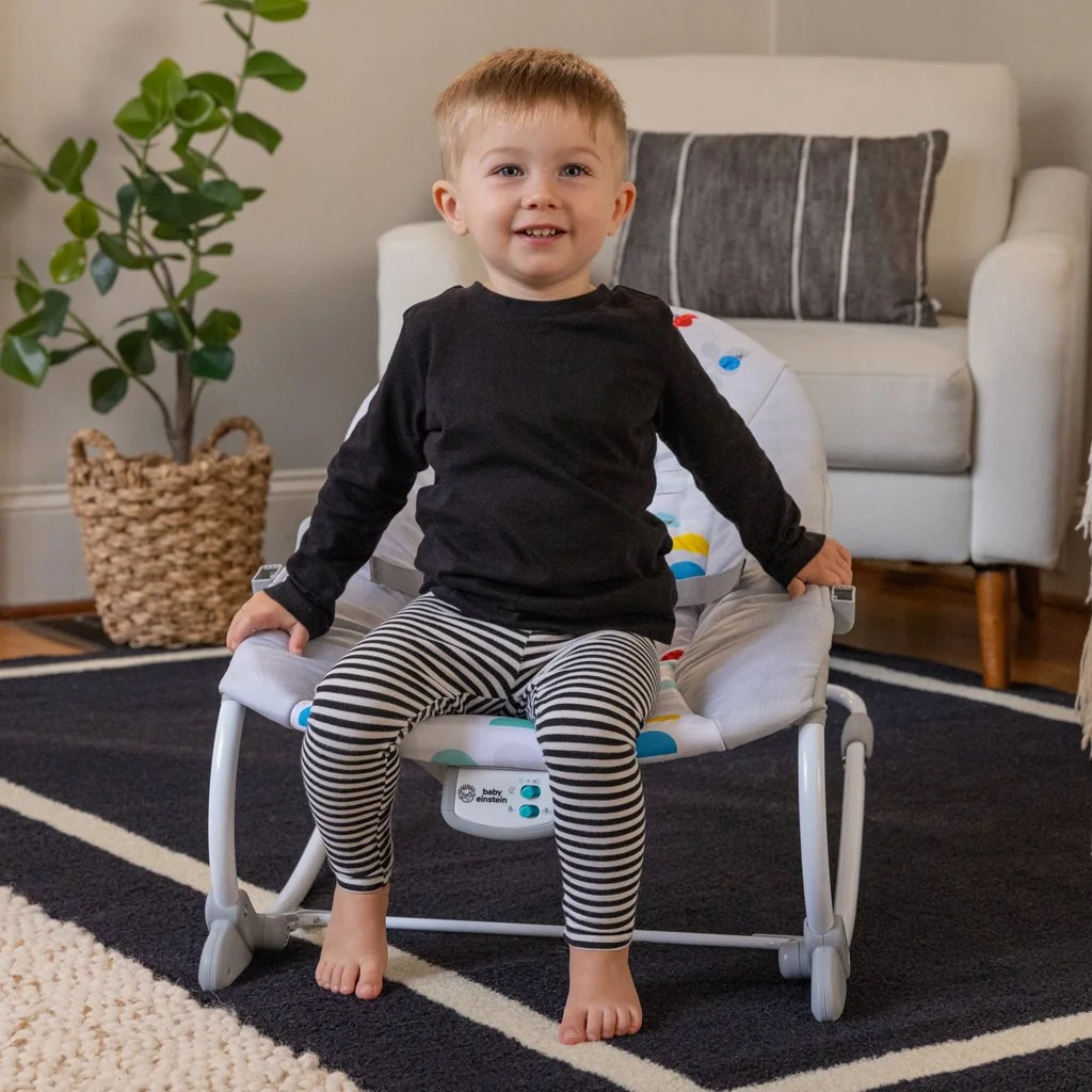 Baby Einstein Lehátko hudební vibrující Dean's Discovery Spot™ 0m+ do 9kg