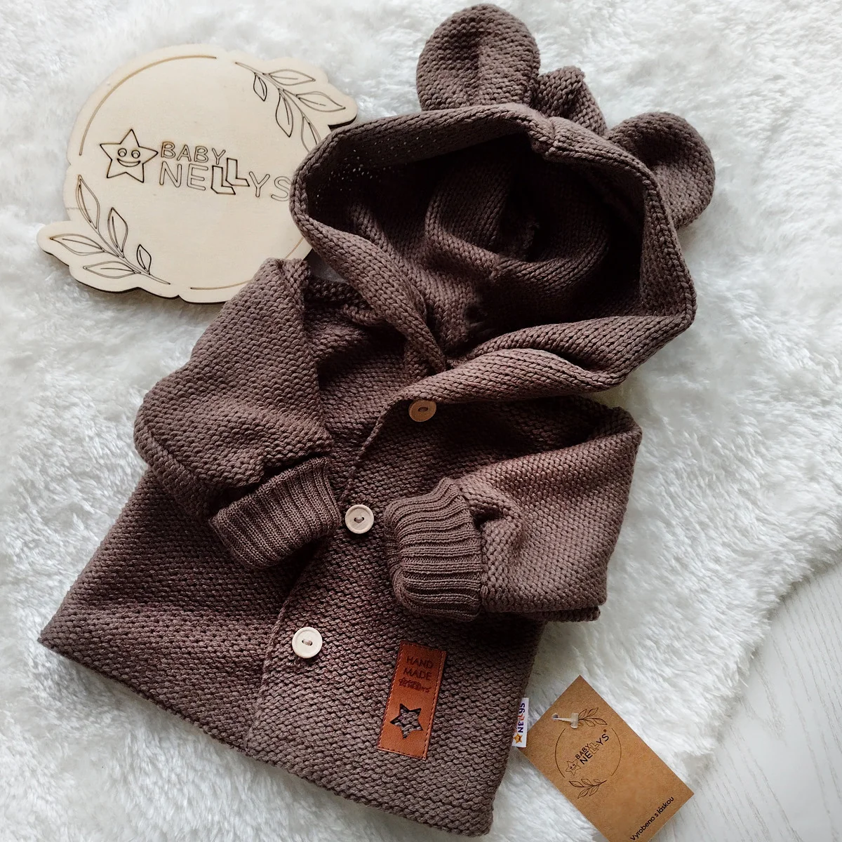 Baby Nellys Pletený svetřík s knoflíčky a kapucí s oušky, hnědý,68