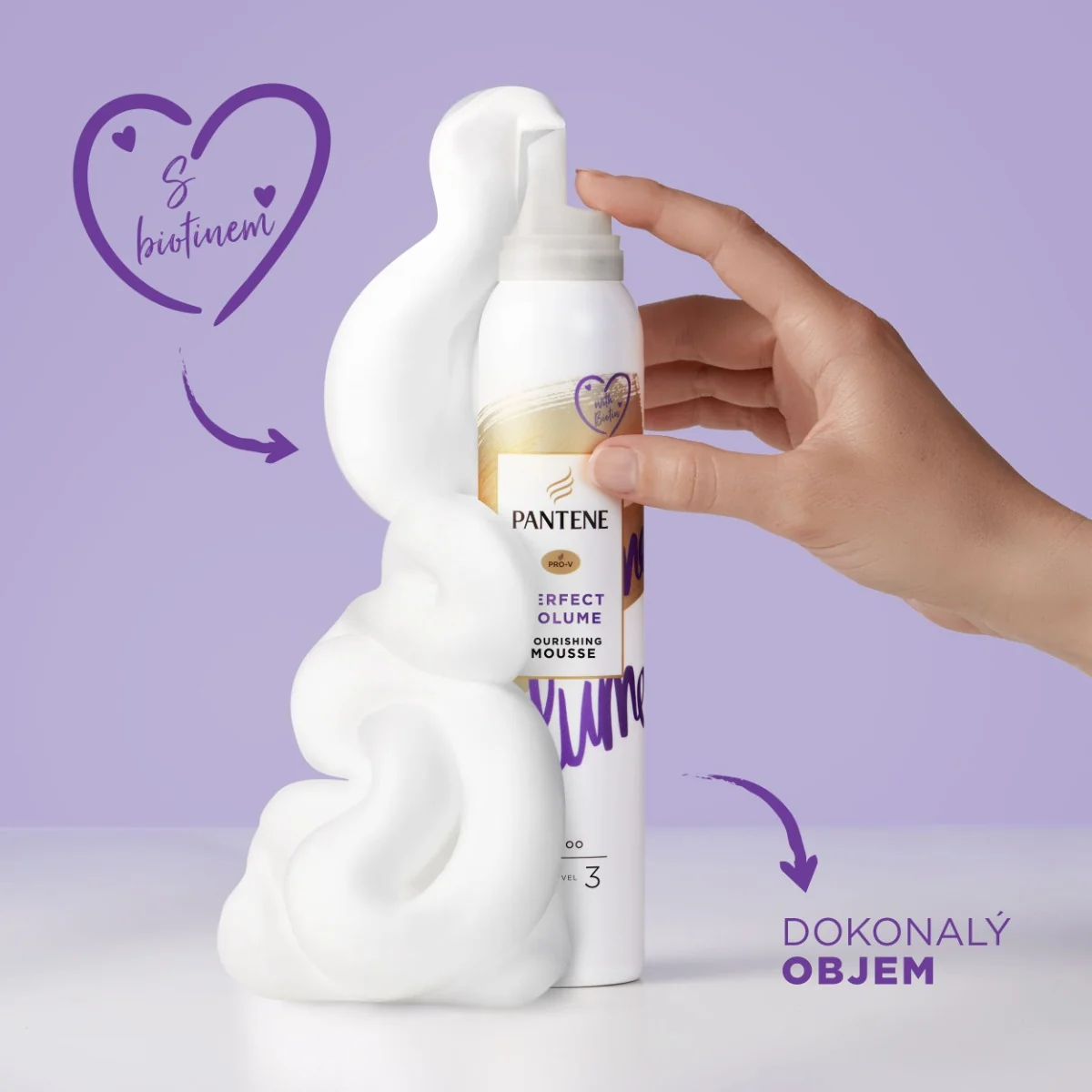 Pantene Pro-V Perfect Volume vyživující pěna na vlasy 200 ml