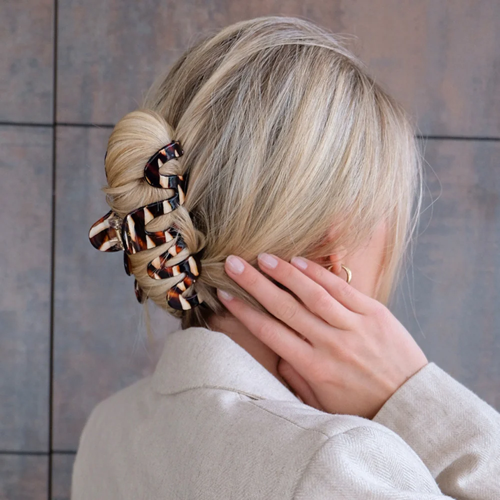 Invisibobble Clipstar L Cacoa Cream skřipec do vlasů 1 ks hnědá