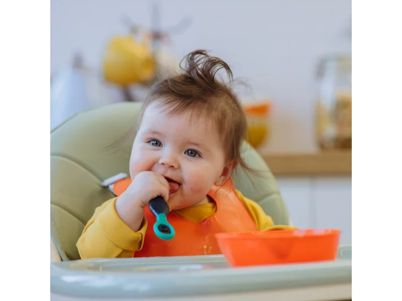 Tommee Tippee Smushee 4m+ první lžička 2 ks