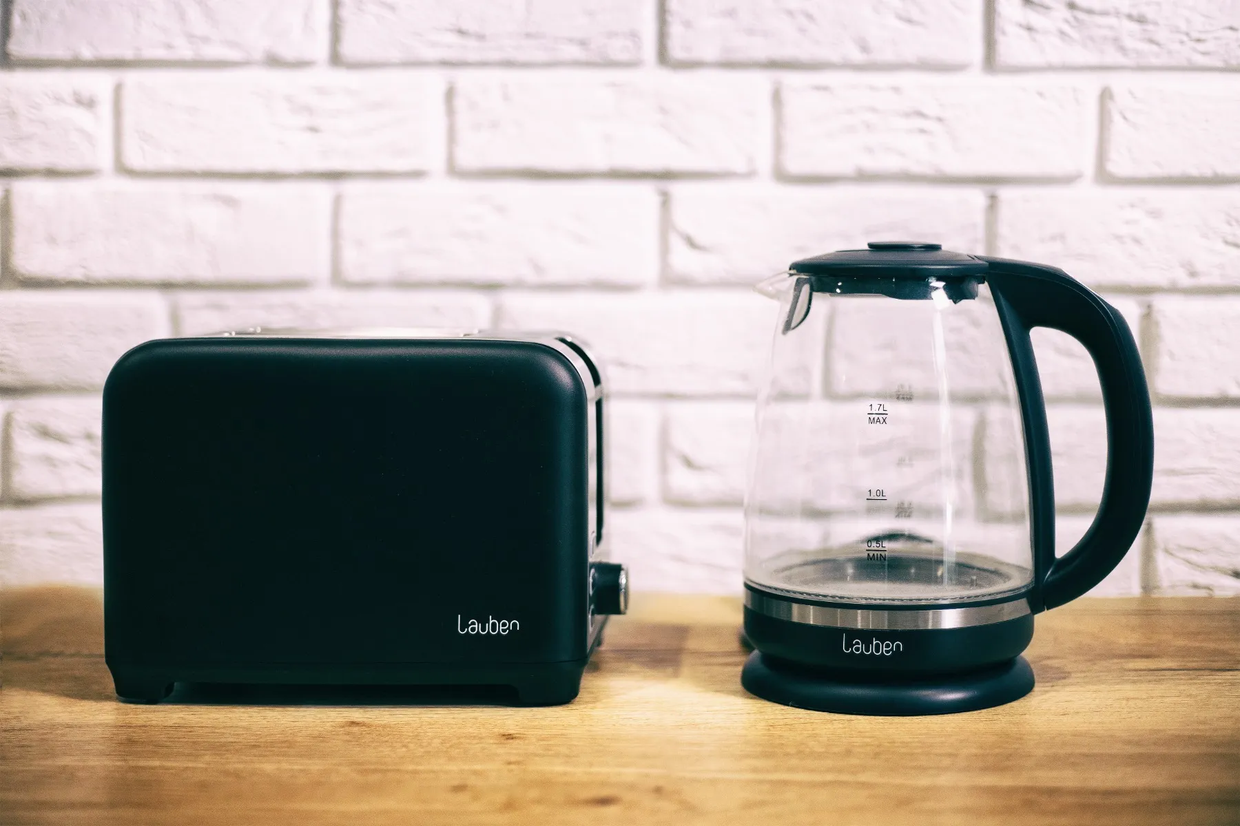 Lauben T17BG toaster