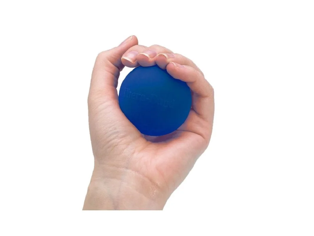Thera-Band Hand Exerciser - posilovač rukou gelová kulička, modrá - tvrdá