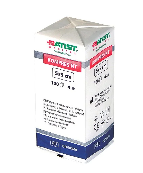 BATIST Kompres z netkaného textilu nesterilní 5 x 5 cm 100 ks