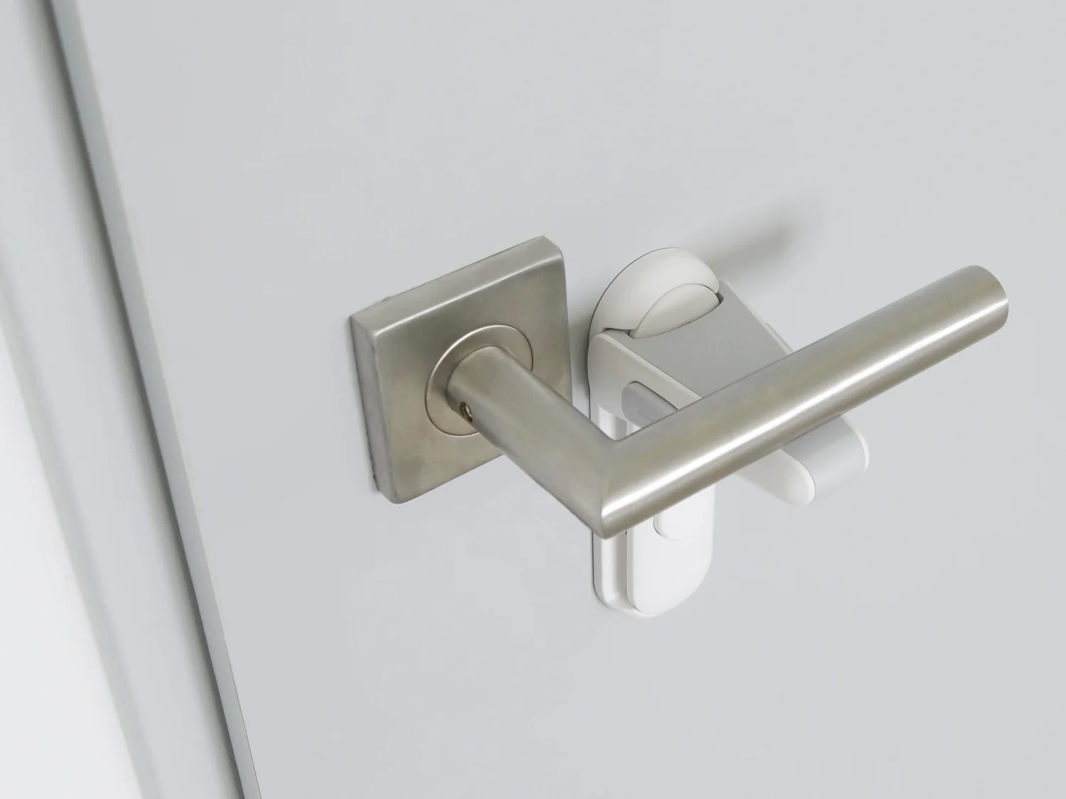 Zopa Zámek kliky, white